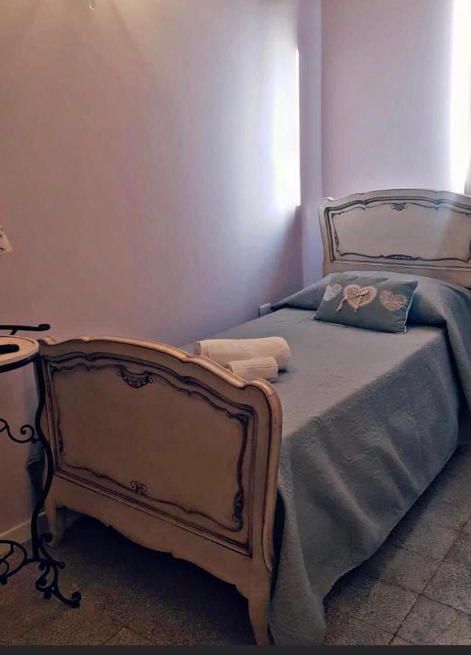 Gioia Chic & Economy Hotel Джоя Тауро Екстериор снимка